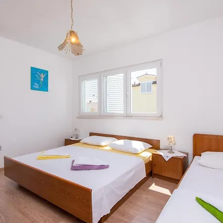 Апартаменты With Parking Space Orebic, Peljesac - 10160 Оребич