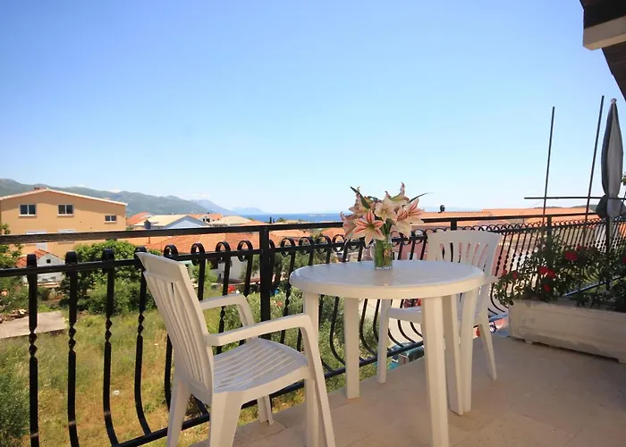 With Parking Space Orebic, Peljesac - 10160 奥瑞比克