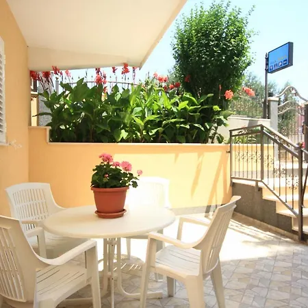 With Parking Space Orebic, Peljesac - 10160