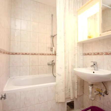 Apartments With Parking Space Orebic, Peljesac - 10160 Apartment