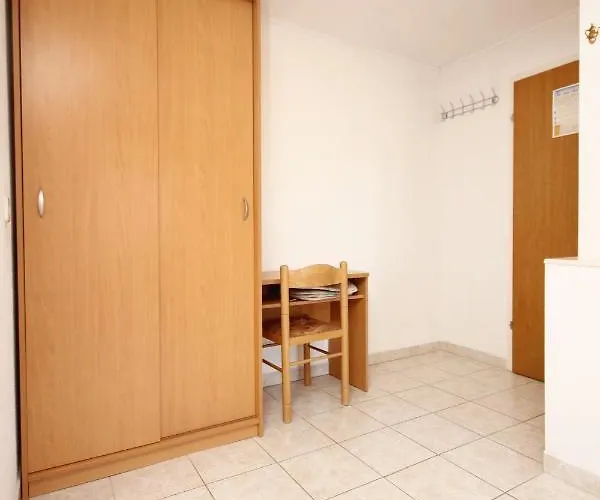 With Parking Space Orebic, Peljesac - 10160 *